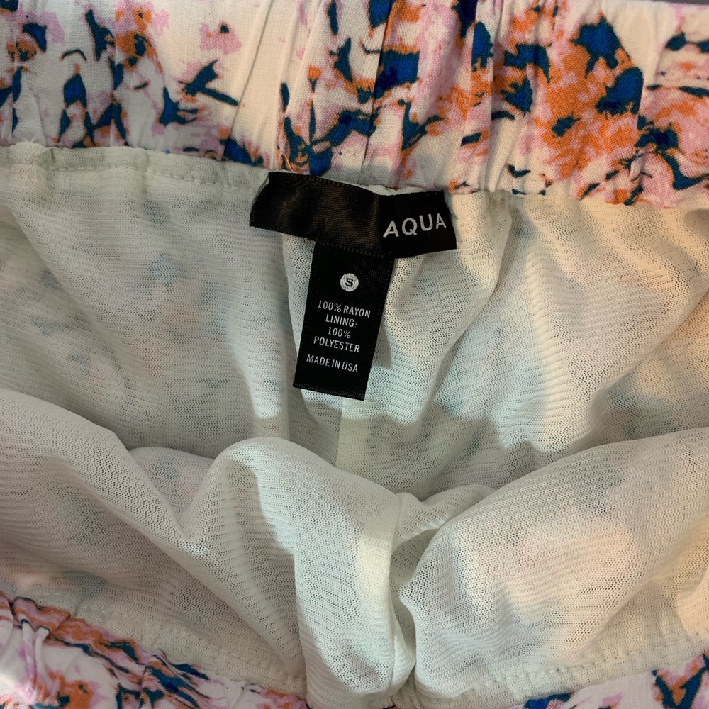 Print Comfy Shorts - Picture 2 of 3